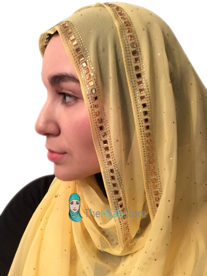 Get Inspired with these Makeup Tips for Hijabis